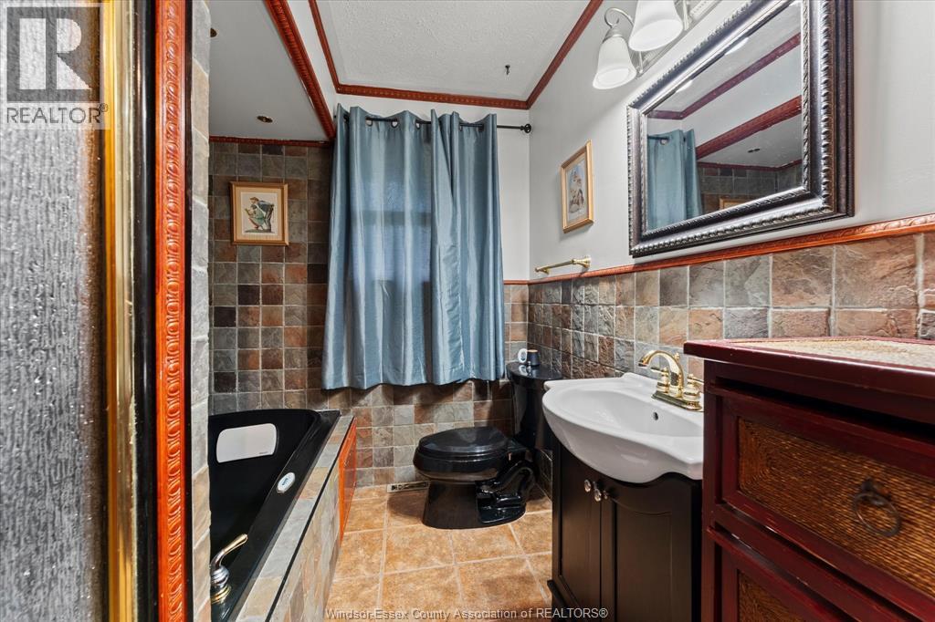 3086 Avondale Avenue, Windsor, Ontario  N9E 1X3 - Photo 19 - 26010384