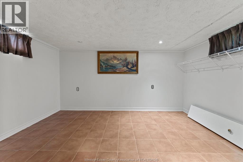 3086 Avondale Avenue, Windsor, Ontario  N9E 1X3 - Photo 29 - 26010384