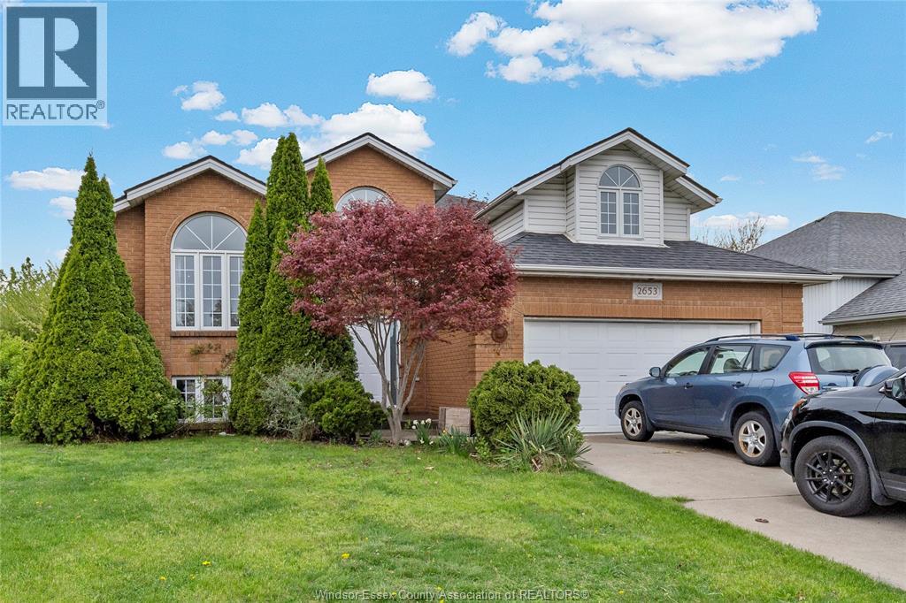 2653 Preston, Windsor, Ontario  N9E 4N8 - Photo 3 - 26010438