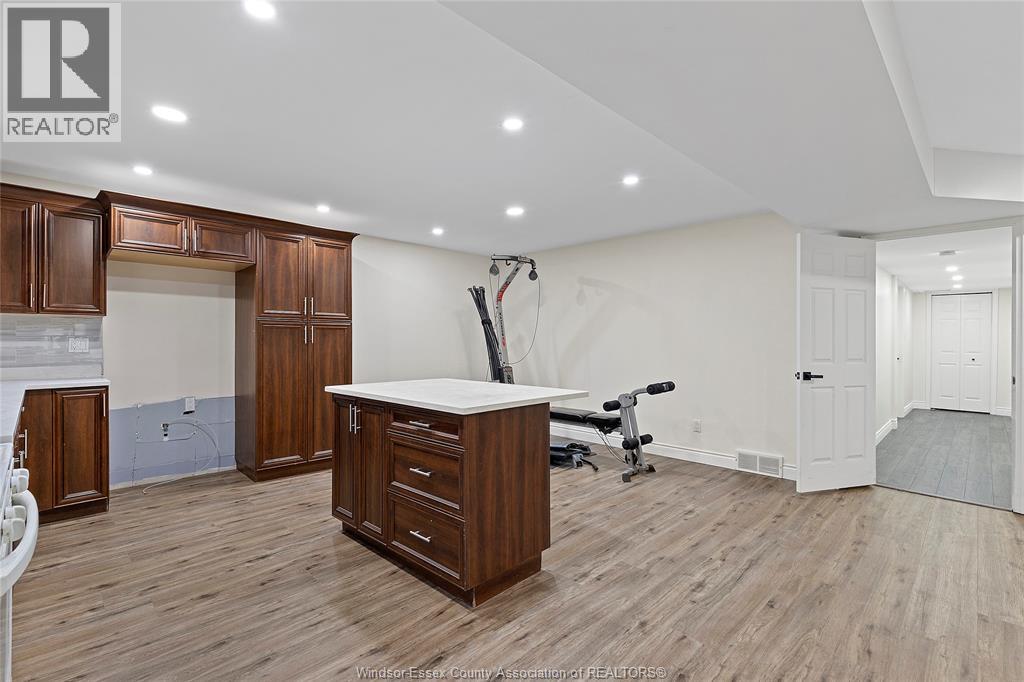 2653 Preston, Windsor, Ontario  N9E 4N8 - Photo 33 - 26010438