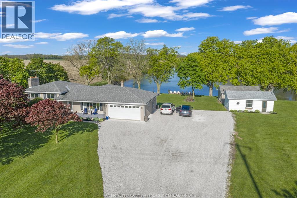 1919 Rochester Townline, Lakeshore, Ontario  N0R 1R0 - Photo 4 - 26010419