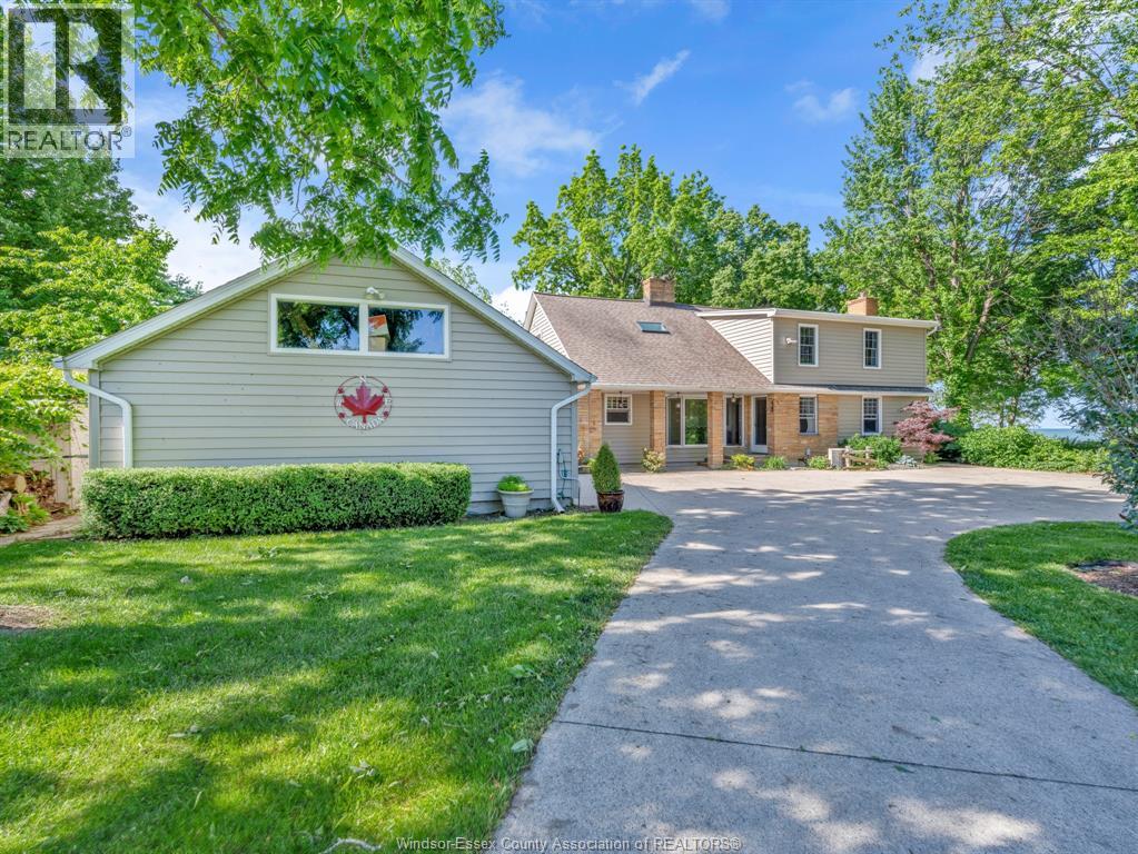 388 Seacliff Drive West, Leamington, Ontario  N8H 4E1 - Photo 2 - 26010482