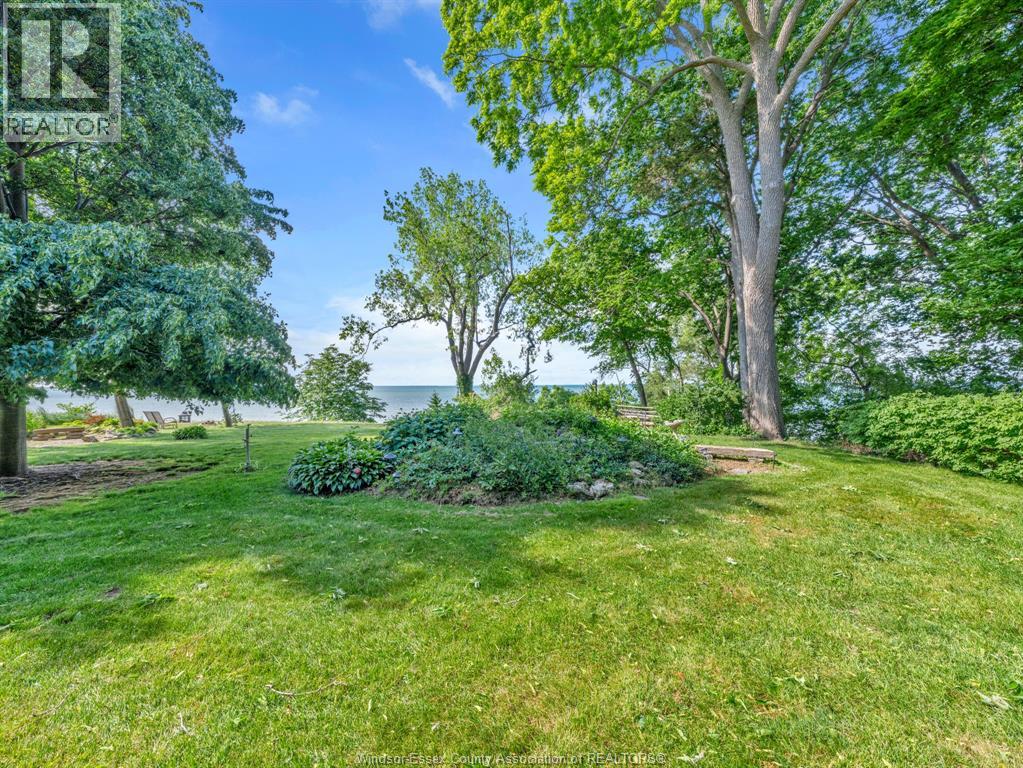 388 Seacliff Drive West, Leamington, Ontario  N8H 4E1 - Photo 43 - 26010482