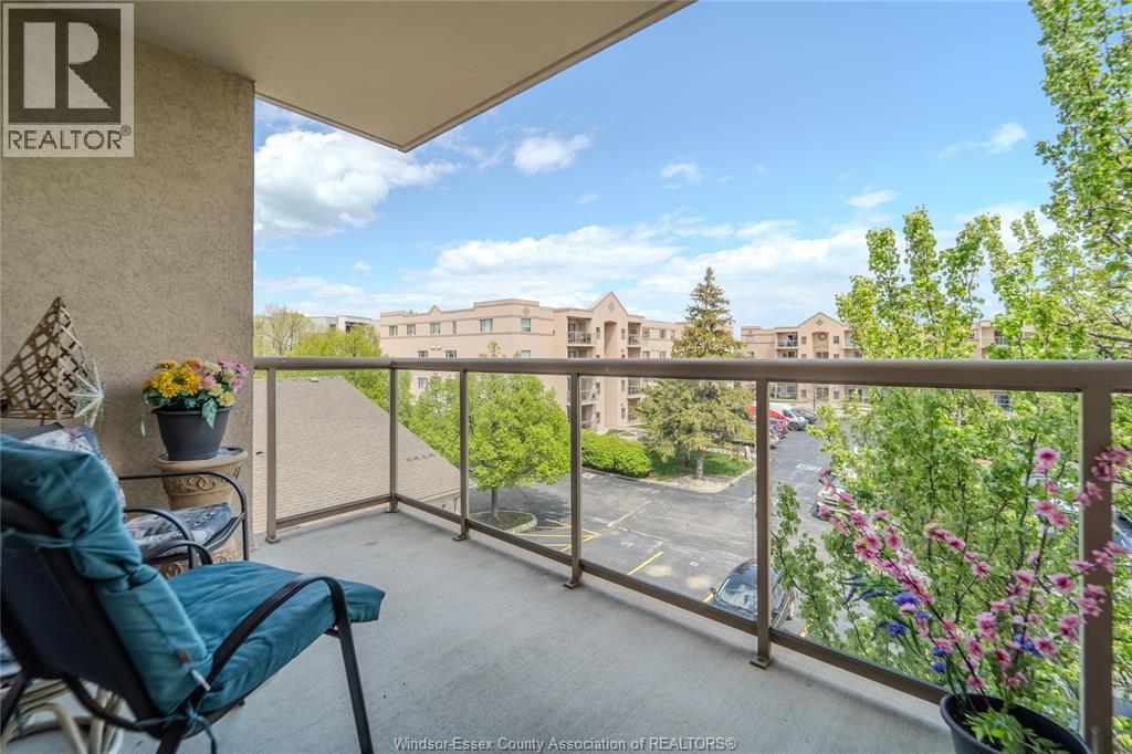 315 Village Grove Drive Unit# 301, Tecumseh, Ontario  N8N 5G4 - Photo 32 - 26007538