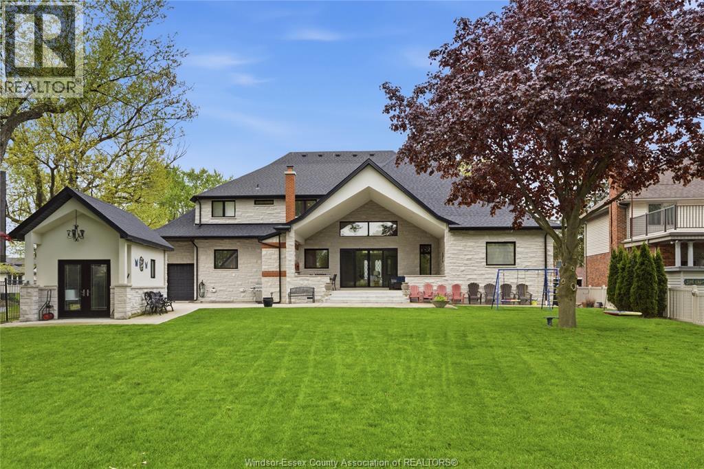 1094 Roseland Drive South, Windsor, Ontario  N9G 1T8 - Photo 7 - 26010483