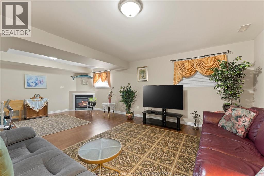 11865 Rockland, Windsor, Ontario  N8P 1Z7 - Photo 21 - 26010504