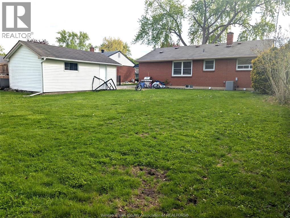 3456 Everts Avenue, Windsor, Ontario  N9E 2W1 - Photo 11 - 26010490