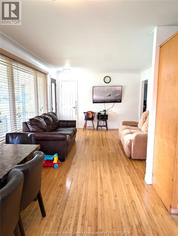 3456 Everts Avenue, Windsor, Ontario  N9E 2W1 - Photo 3 - 26010490