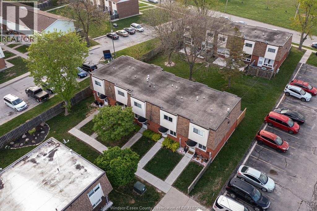 5486 Lassaline, Windsor, Ontario  N8T 1B1 - Photo 40 - 26010406
