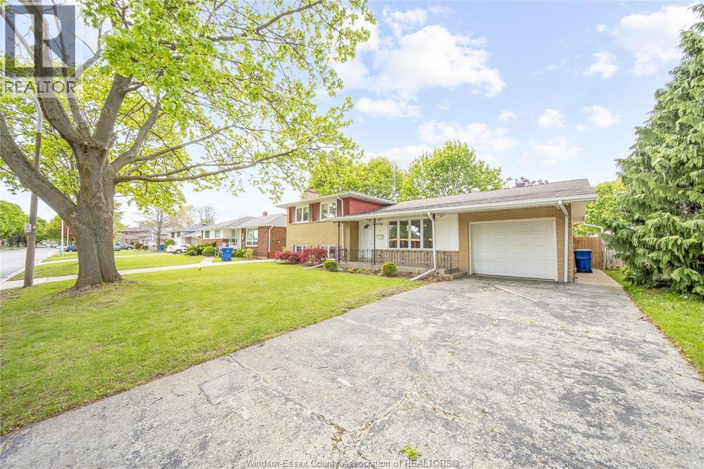 133 Baldoon Road, Chatham, Ontario  N7L 1E2 - Photo 2 - 26010175