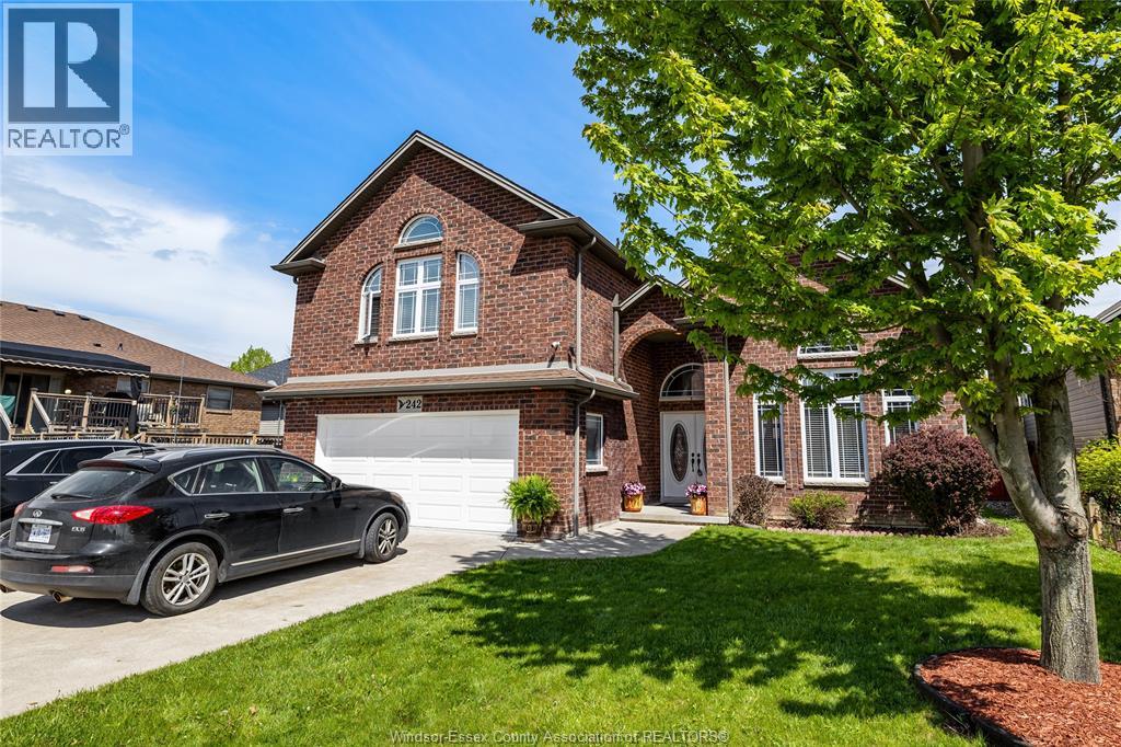 242 Donald Crescent, Belle River, Ontario  N8L 0P2 - Photo 3 - 26010533