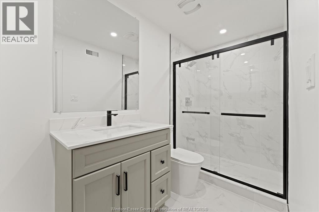 702 Pierre Unit# 2, Windsor, Ontario  N9A 2K5 - Photo 9 - 26010573