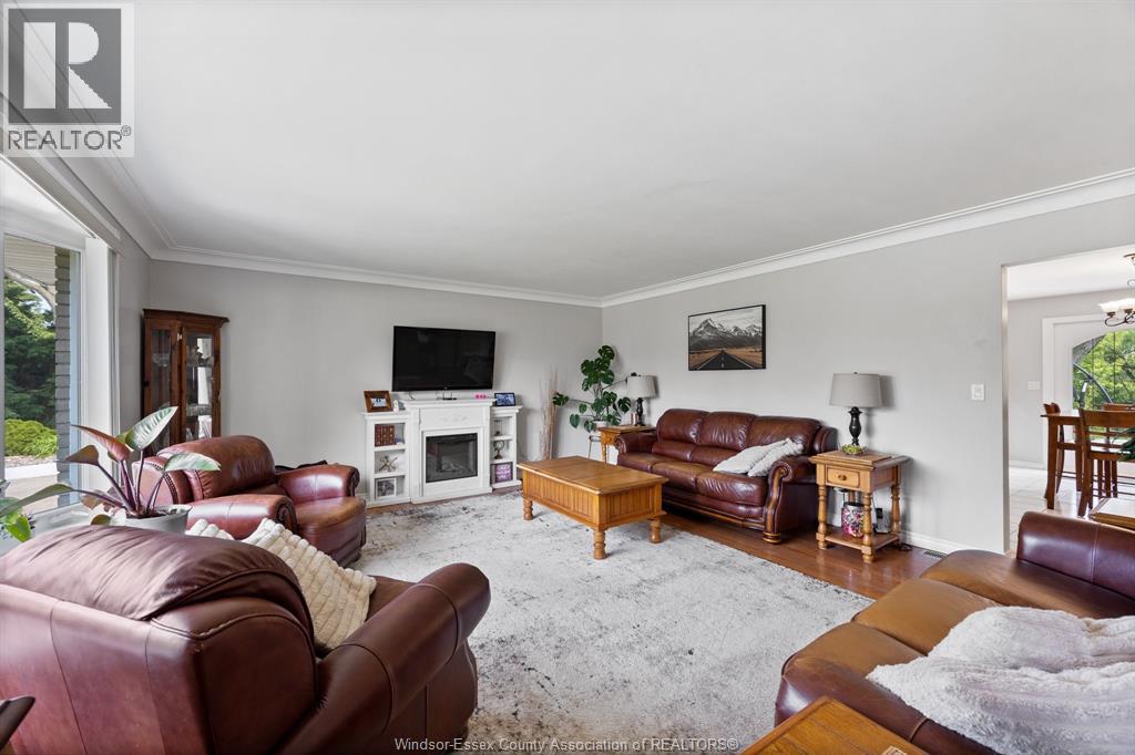 1226 Aimee Street, Lakeshore, Ontario  N0R 1S0 - Photo 2 - 26010595