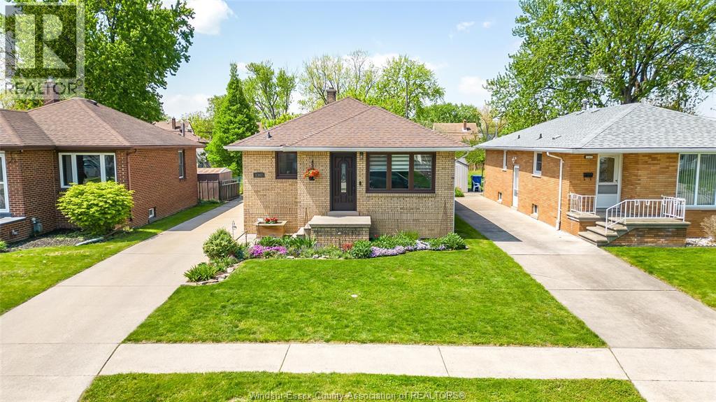 1347 Bernard Road, Windsor, Ontario  N8Y 4K2 - Photo 1 - 26010462