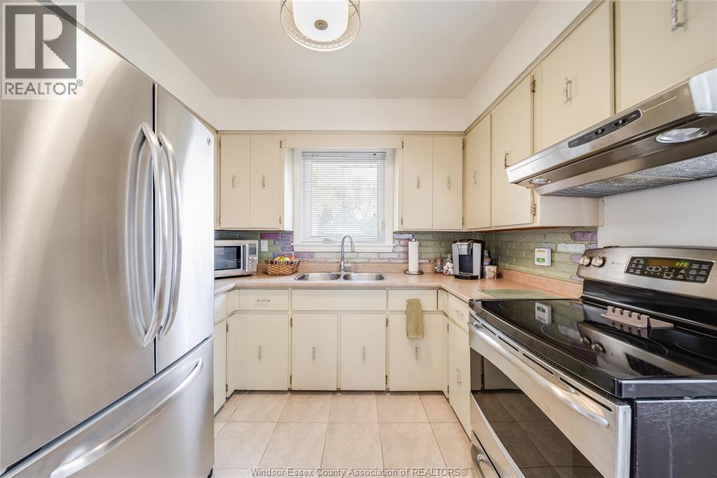 1347 Bernard Road, Windsor, Ontario  N8Y 4K2 - Photo 11 - 26010462