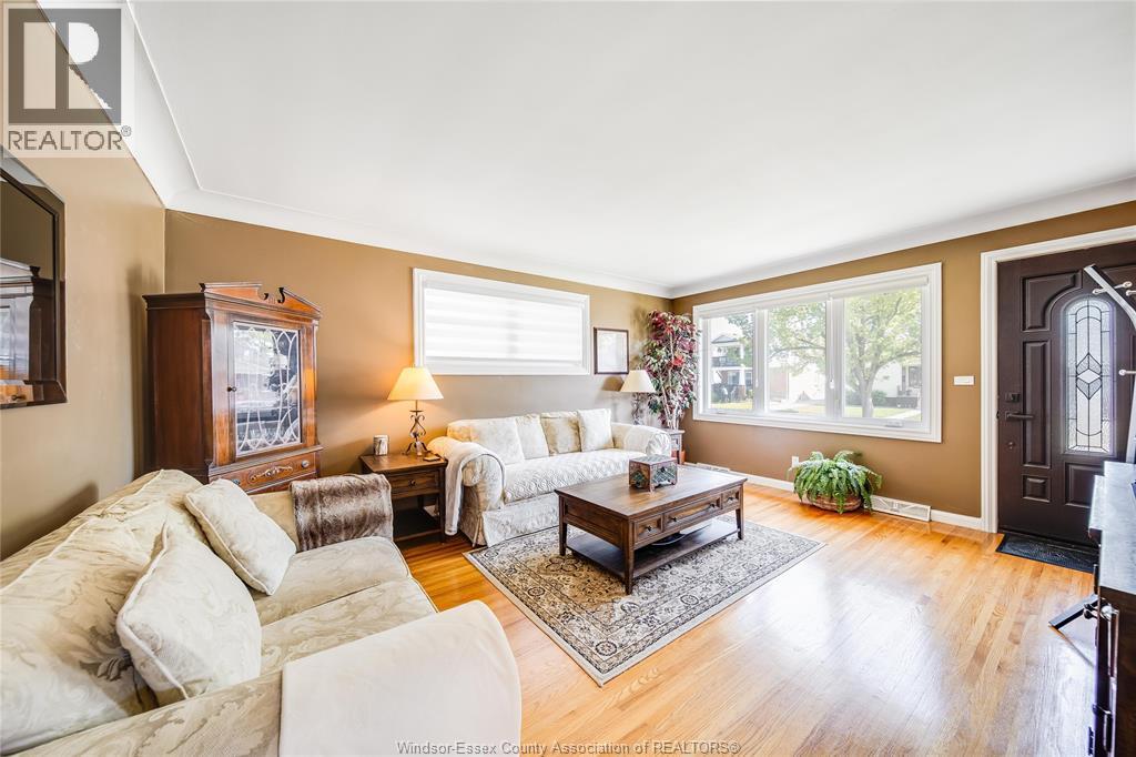 1347 Bernard Road, Windsor, Ontario  N8Y 4K2 - Photo 6 - 26010462