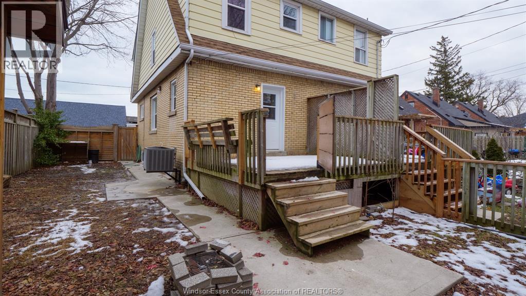 821-823 Villaire, Windsor, Ontario  N9S 2J3 - Photo 24 - 26010694