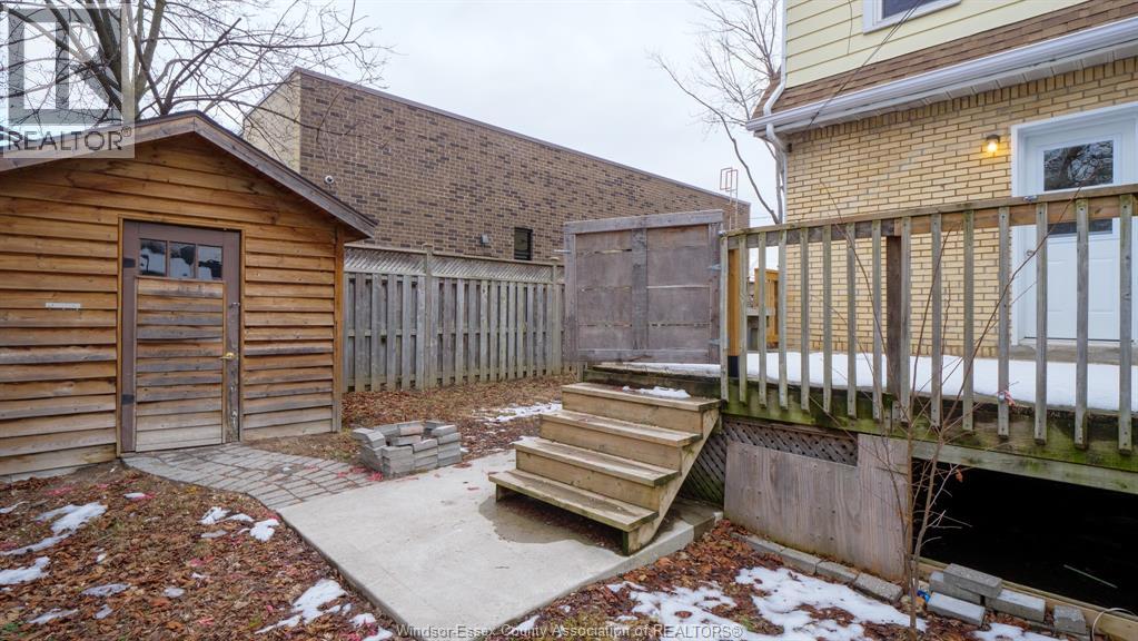 821-823 Villaire, Windsor, Ontario  N9S 2J3 - Photo 26 - 26010694