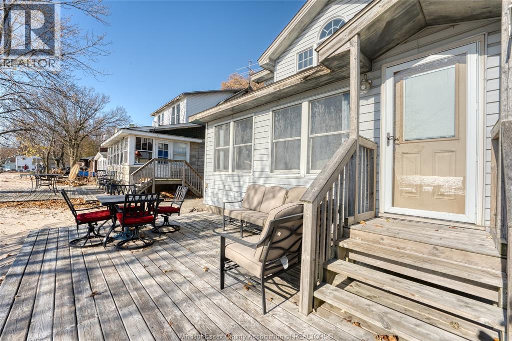1049 Heritage Road, Kingsville, Ontario  N9Y 2E6 - Photo 21 - 26010724