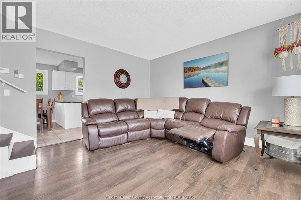 267 Iler Street, Essex, Ontario  N8M 1T9 - Photo 12 - 26010725