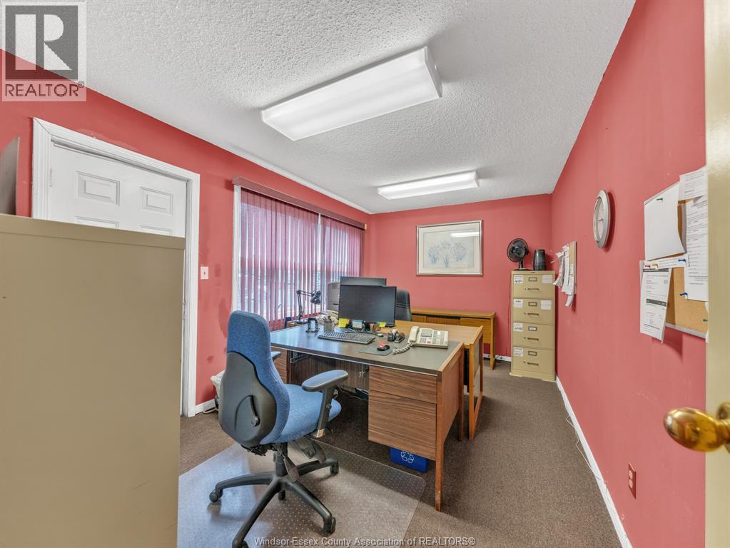 2828 Howard Avenue, Windsor, Ontario  N8X 3Y3 - Photo 13 - 26010713
