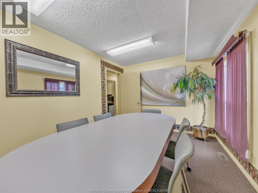 2828 Howard Avenue, Windsor, Ontario  N8X 3Y3 - Photo 19 - 26010713