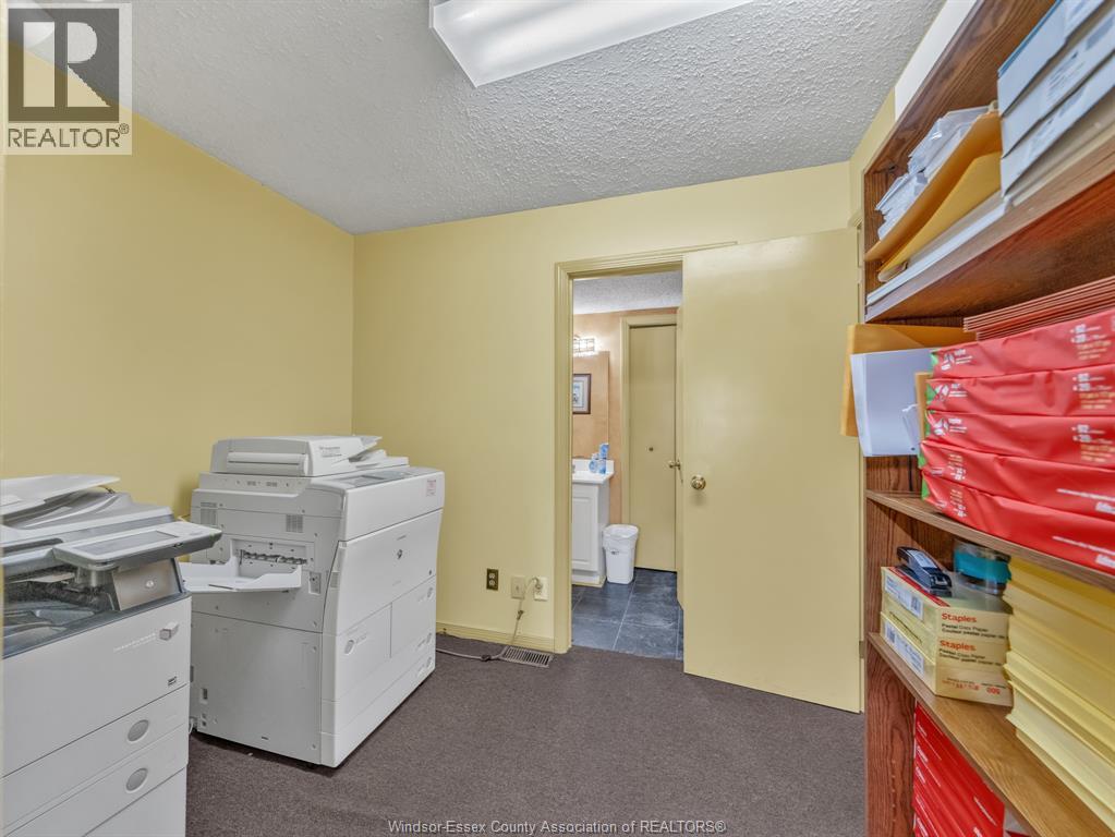 2828 Howard Avenue, Windsor, Ontario  N8X 3Y3 - Photo 8 - 26010713