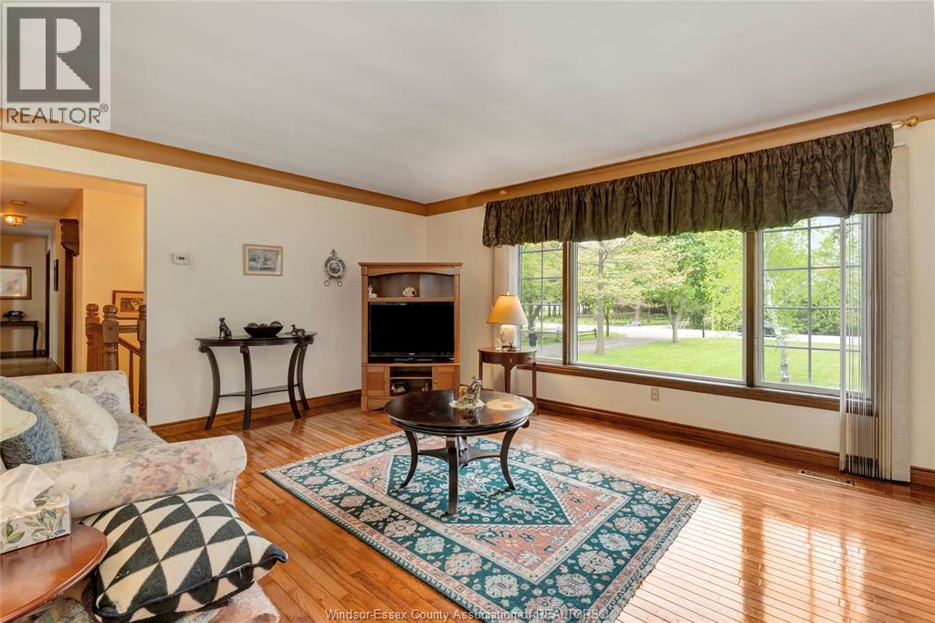 1156 Concession Rd 2 North, Amherstburg, Ontario  N9V 3R3 - Photo 6 - 26010742