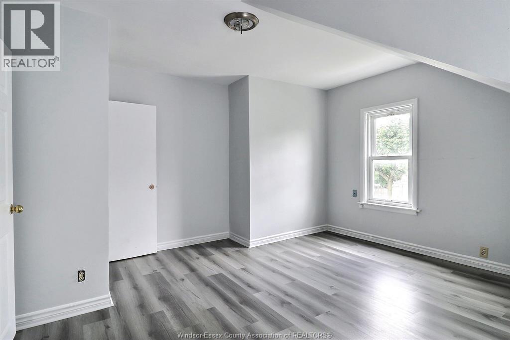 996 Albert, Windsor, Ontario  N8Y 1V6 - Photo 12 - 26010732