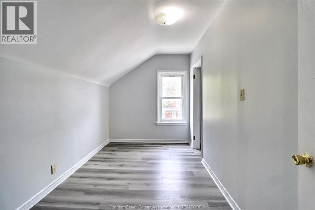 996 Albert, Windsor, Ontario  N8Y 1V6 - Photo 15 - 26010732