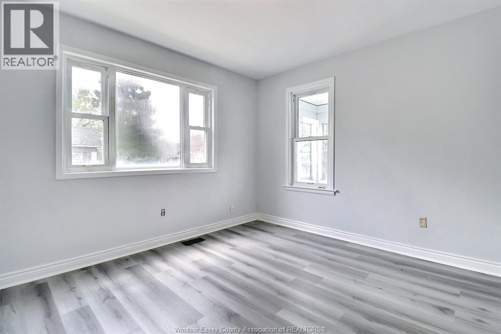 996 Albert, Windsor, Ontario  N8Y 1V6 - Photo 6 - 26010732