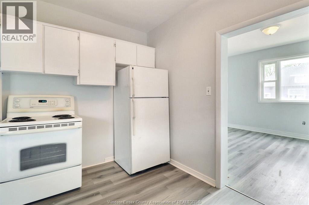 996 Albert, Windsor, Ontario  N8Y 1V6 - Photo 8 - 26010732