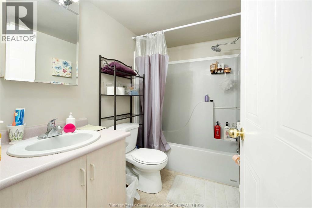 3000 Sandwich Street Unit# 206, Windsor, Ontario  N9C 4G3 - Photo 23 - 26010792