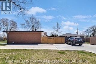 3401 Roxborough, Windsor, Ontario  N9E 2Z9 - Photo 7 - 26010799
