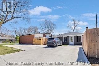 3401 Roxborough, Windsor, Ontario  N9E 2Z9 - Photo 8 - 26010799