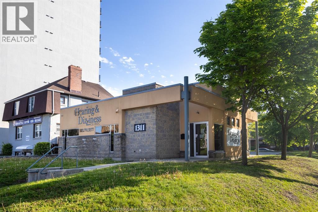 1311 Ouellette, Windsor, Ontario  N8X 1J6 - Photo 9 - 26010833