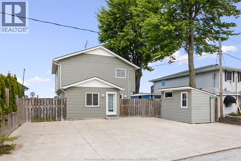 689 ROSS BEACH, Lakeshore, Ontario