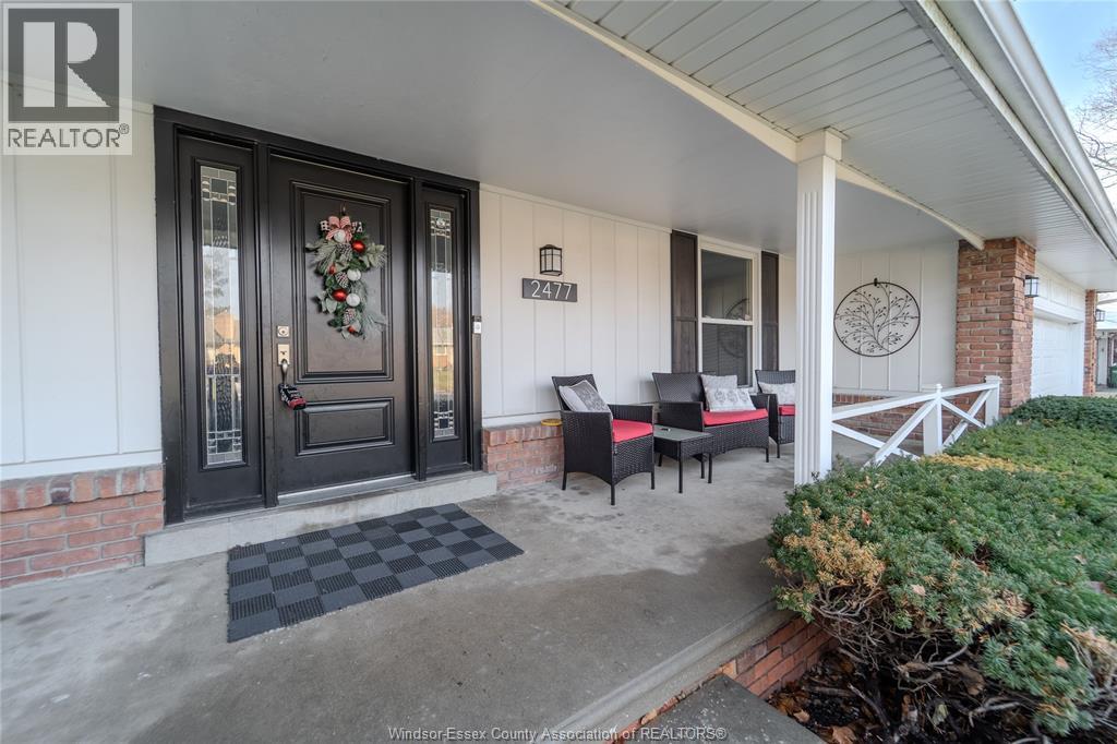 2477 Mark Avenue, Windsor, Ontario  N9E 2W2 - Photo 30 - 26010806