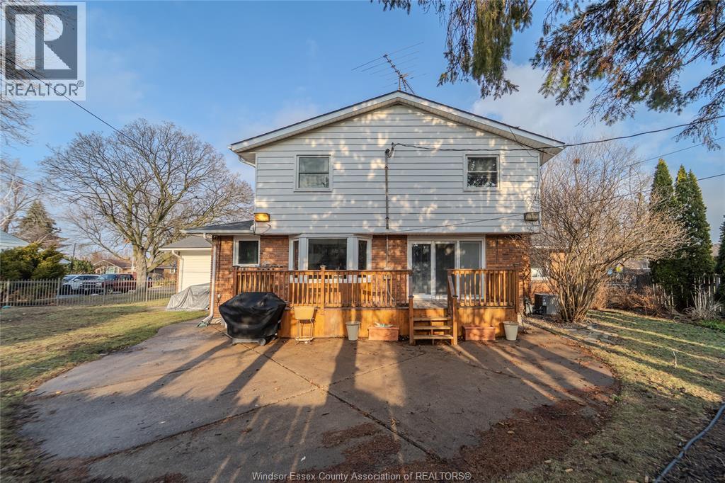 2477 Mark Avenue, Windsor, Ontario  N9E 2W2 - Photo 33 - 26010806