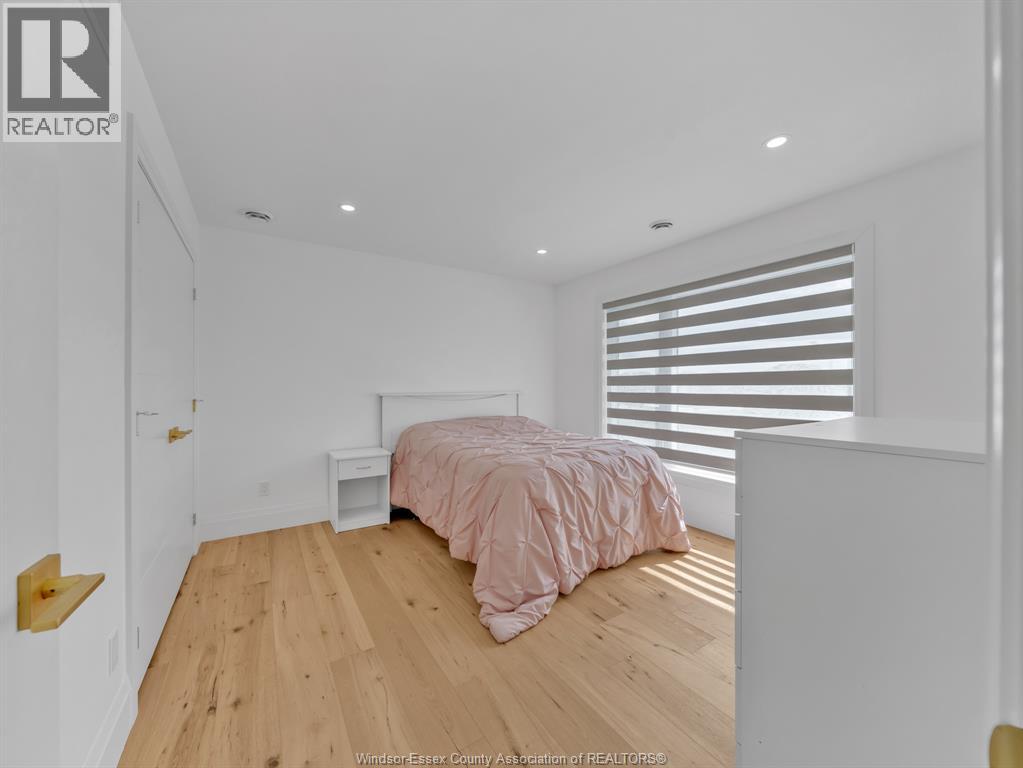 3684 Sutton Avenue, Windsor, Ontario  N9E 0B3 - Photo 27 - 26010750
