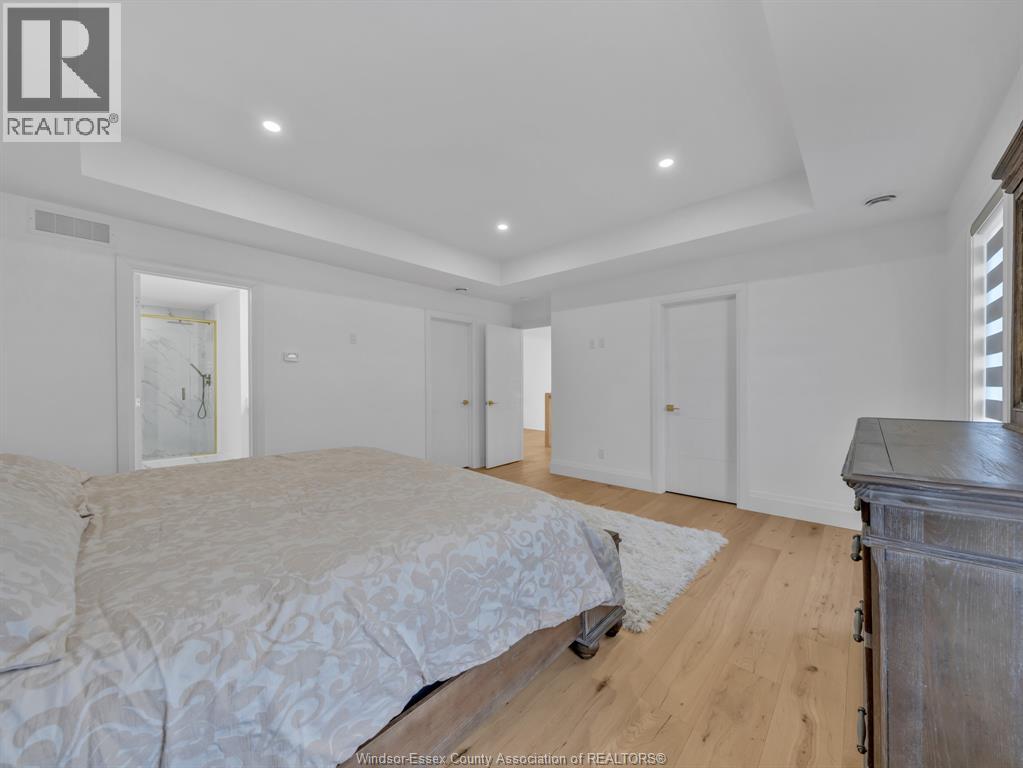 3684 Sutton Avenue, Windsor, Ontario  N9E 0B3 - Photo 32 - 26010750