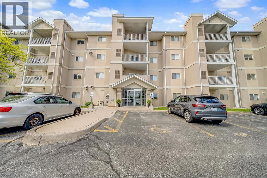 1655 GRAND MARAIS ROAD West Unit# 203, Windsor, Ontario