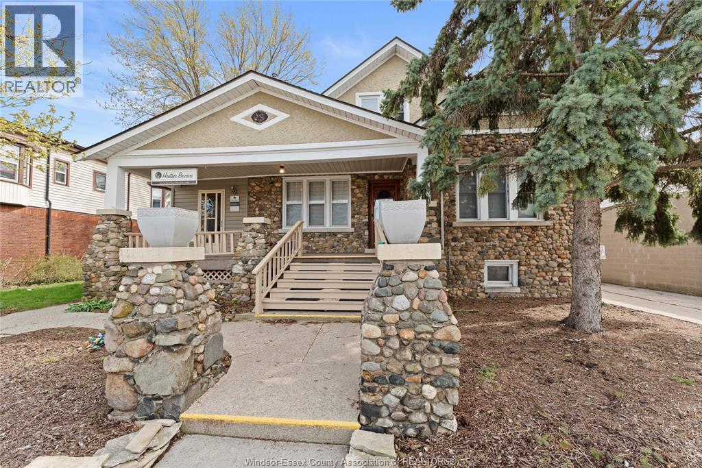 582 Notre Dame - Main, Belle River, Ontario  N0R 1A0 - Photo 3 - 26011025