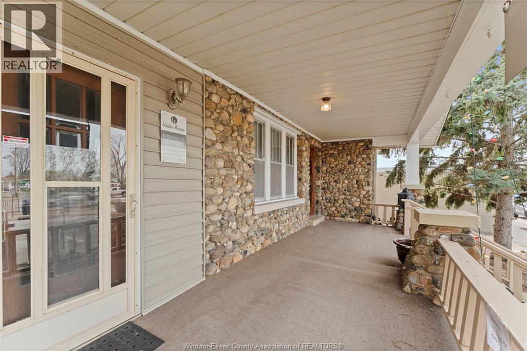 582 Notre Dame - Main, Belle River, Ontario  N0R 1A0 - Photo 7 - 26011025