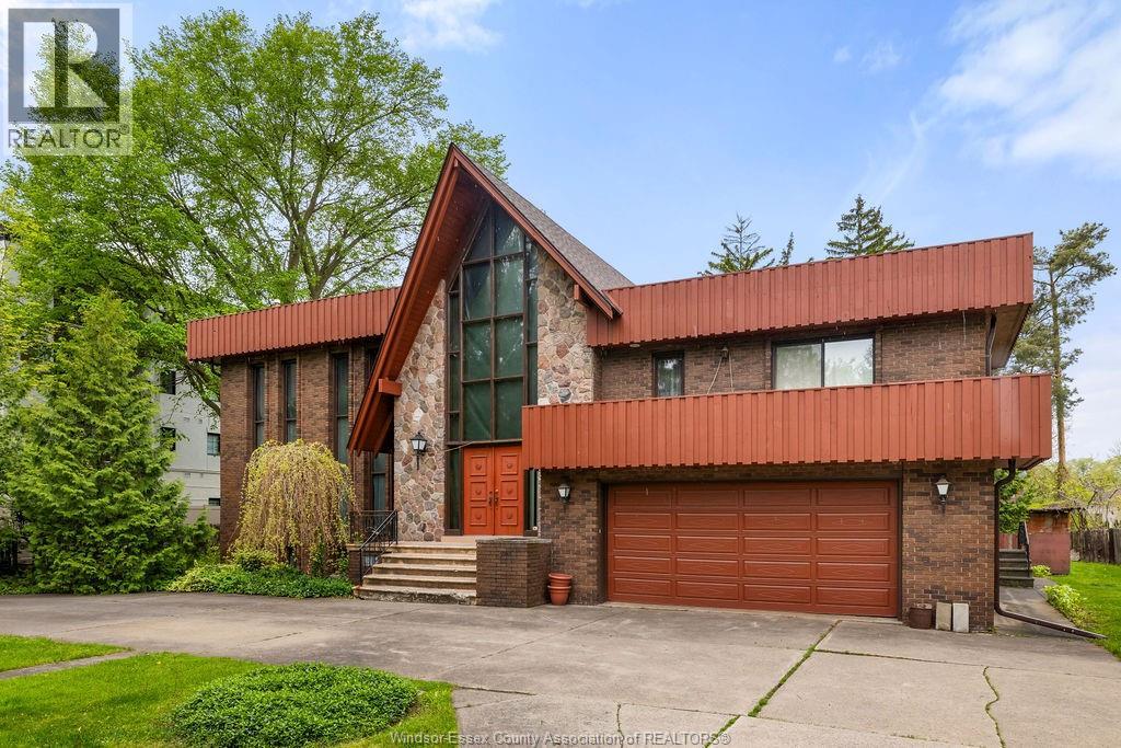 3801 Howard Avenue, Windsor, Ontario  N9E 3N8 - Photo 2 - 26011078