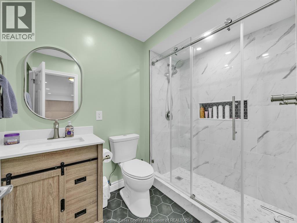 2115 Everts, Windsor, Ontario  N9B 3X7 - Photo 22 - 26011080