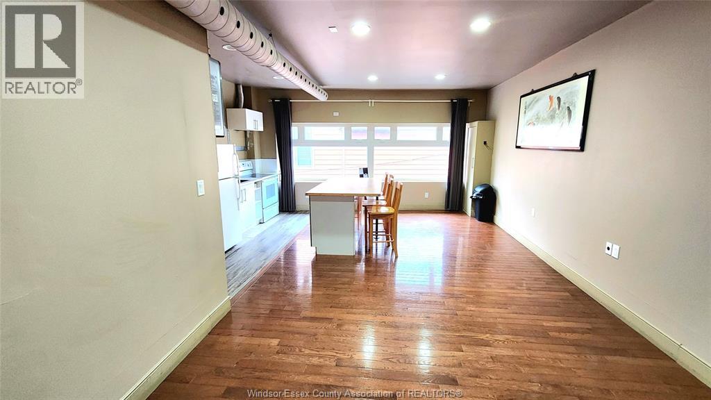 286 Ouellette Avenue, Windsor, Ontario  N9A 1A5 - Photo 9 - 26011060