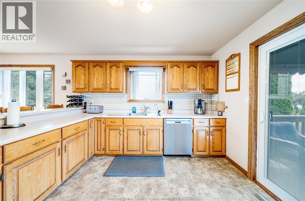 313 Applewood, Kingsville, Ontario  N9Y 3Y7 - Photo 11 - 26011072