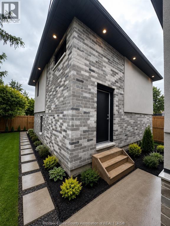 987 FORD BOULEVARD Unit# 3, Windsor, Ontario