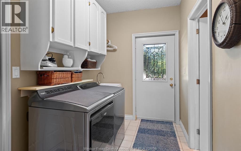 379 Elmgrove Drive, Lakeshore, Ontario  N8N 4H2 - Photo 30 - 26011128